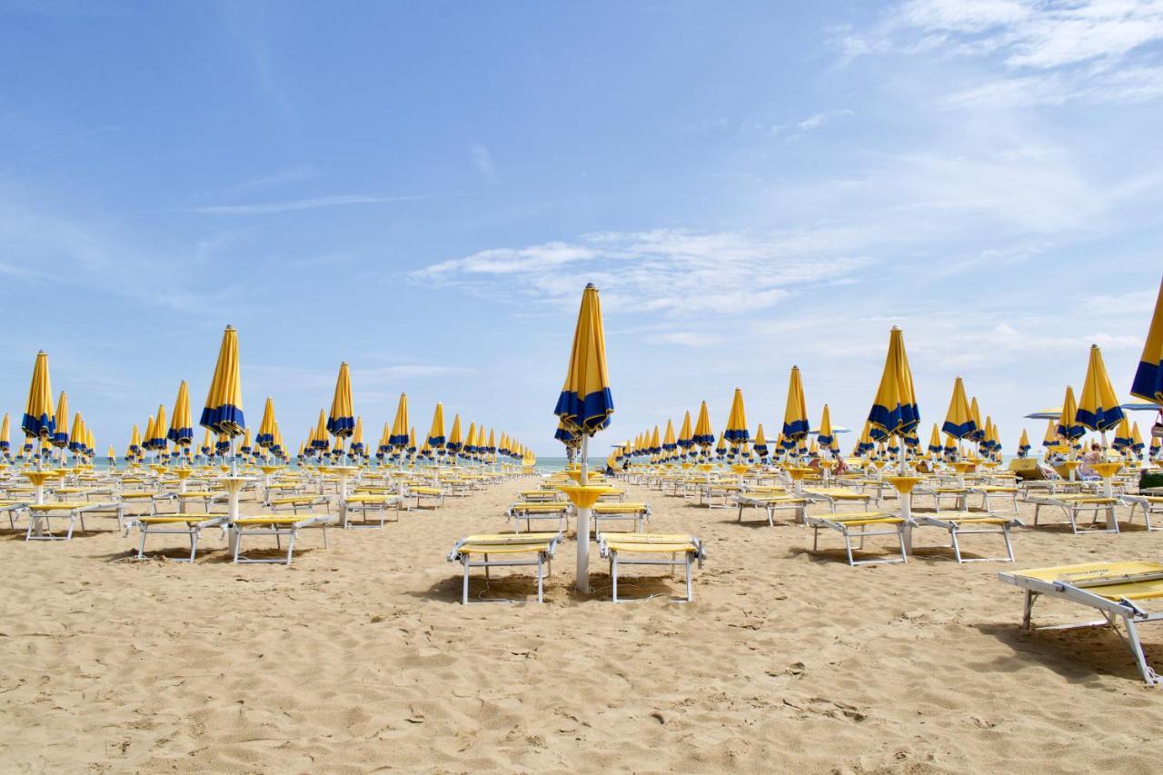 Appartamento Soyus 10 Lido di Jesolo Exterior photo