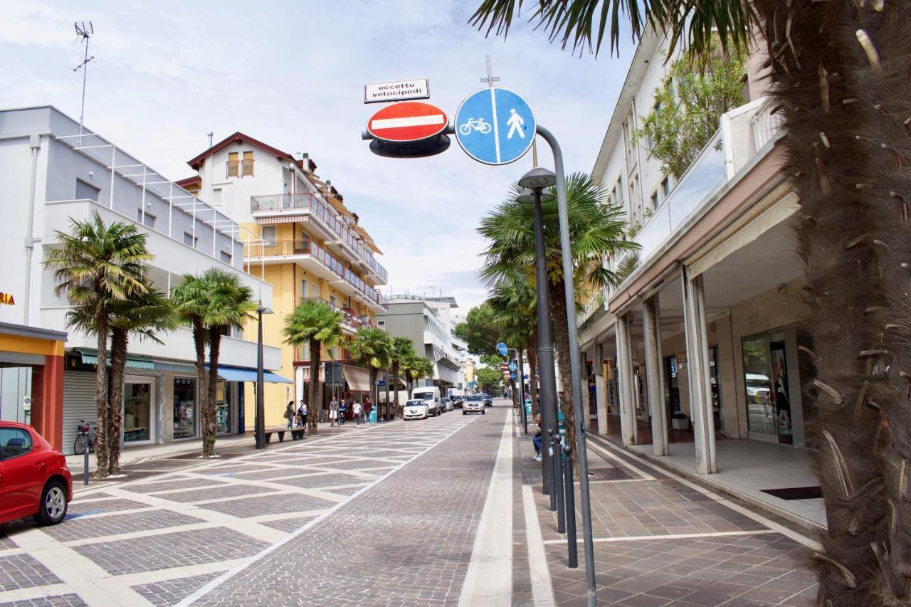 Appartamento Soyus 10 Lido di Jesolo Exterior photo